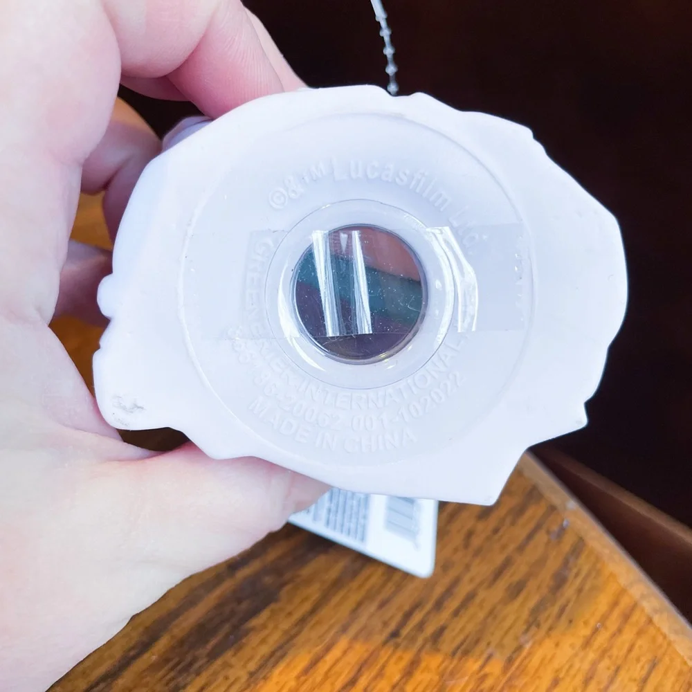 Star Wars Design a Vinyl Grogu/Baby Yoda - Figurine with Three Markers - NWT - Picture 8 of 11